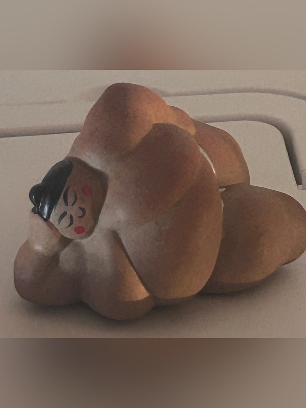 The "Hirune" (Napping) Sumo Figurine from the Oiri Sumo collection!